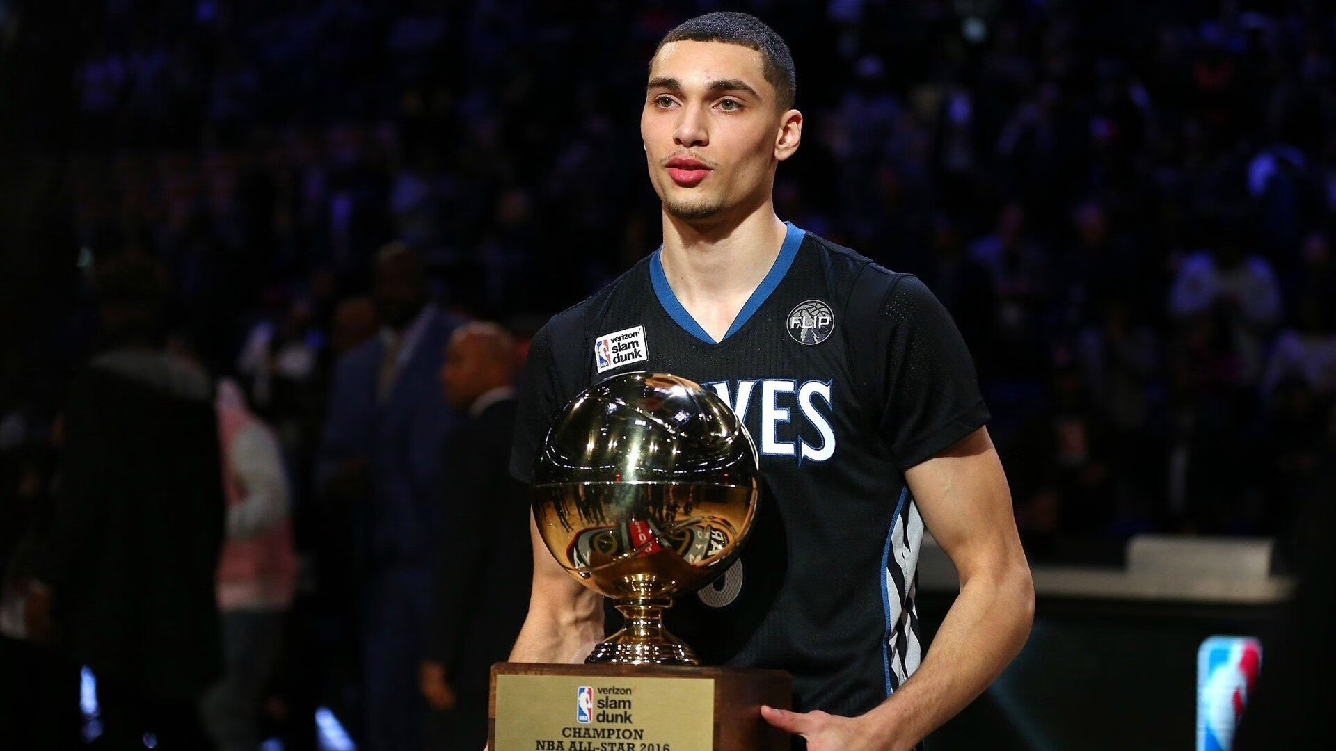 爱游戏线上-比利·库利巴利在NBA常规赛中贡献稳定，库利巴利集锦